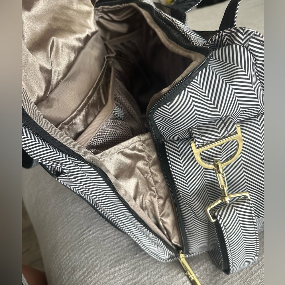 Jujube large diaper/weekender bag - Picture 11 of 15